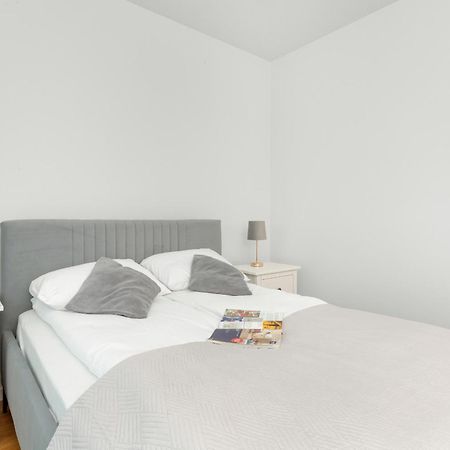 Apartament Na 15 Pietrze Z Widokiem Na Zatoke W Gdyni I Parkingiem By Noclegi Renters 그디니아 외부 사진